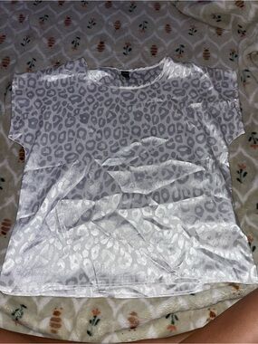 Leopard Print Satin-Look Short Sleeve Top - White